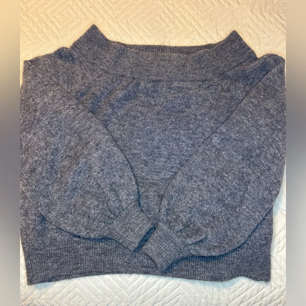 H&M Gray Off Shoulder Fold Over Neck Sweater Wool Alpaca Blend Size S - Picture 3 of 8